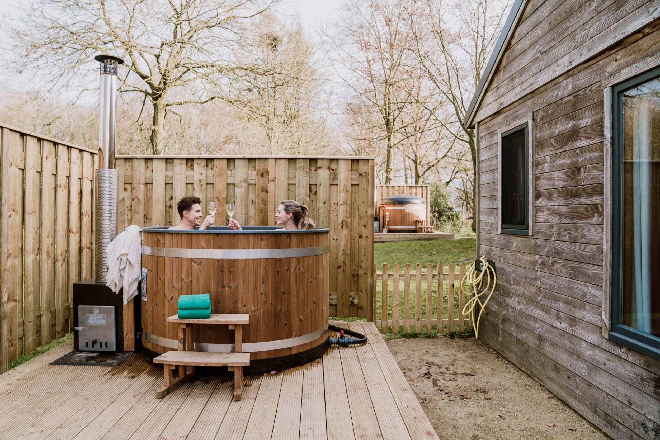 terras-hottub-luxe-bungalow-damhert-vakantiepa