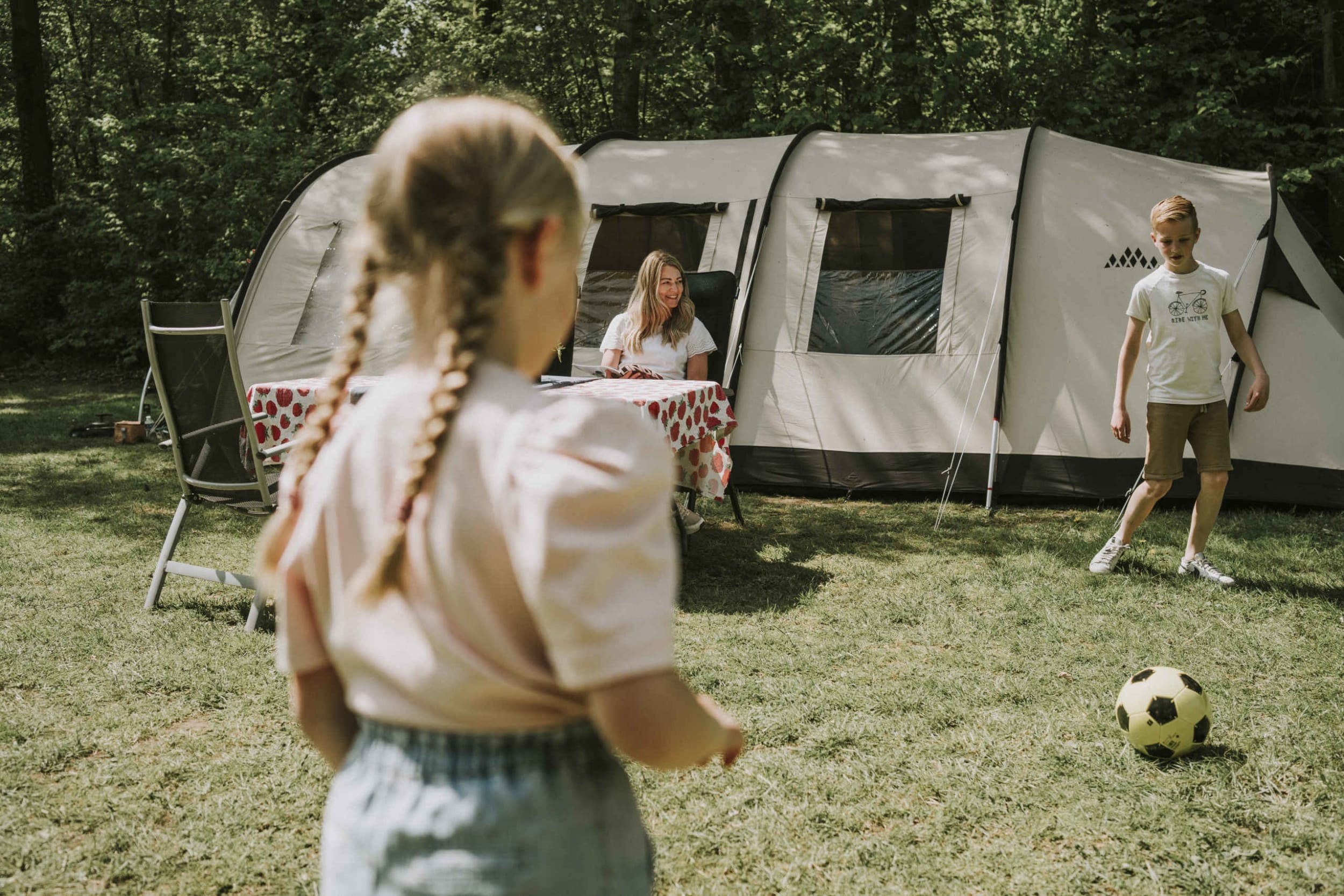 luxe-kampeerplaats-vakantiepark-dierenbos-3